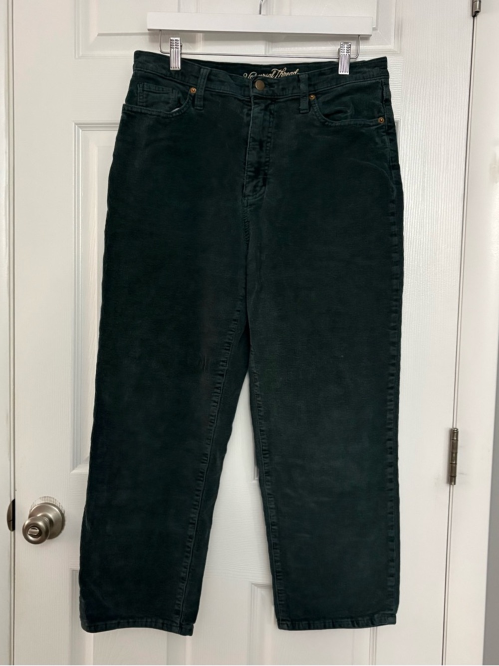 Universal Thread cordoroy Dark Forest Green Straight Leg Pants